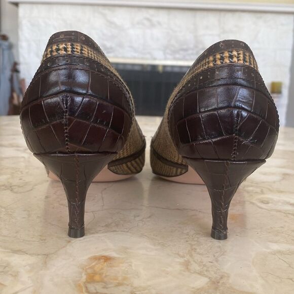 NWOT J. Crew Leather & Textile Pointer Toe Kitten Heel Pumps - Picture 9 of 15